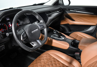 Подержанный автомобиль Haval F7x 2022 года (9 фото)