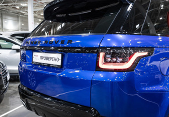 Подержанный автомобиль Land Rover Range Rover Sport 2018 года (13 фото)