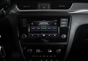 Подержанный автомобиль Skoda Rapid Liftback 2017 года (16 фото)