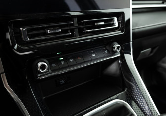 Подержанный автомобиль Haval M6 2023 года (17 фото)