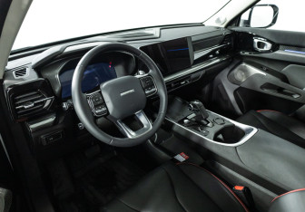 Подержанный автомобиль Haval H3 2024 года (11 фото)