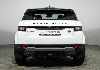 Подержанный автомобиль Land Rover Range Rover Evoque 2018 года (6 фото)