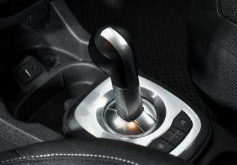 Подержанный автомобиль Opel Corsa 2012 года (11 фото)
