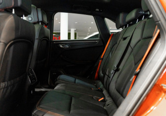 Новый Porsche Macan 2025 (9 фото)