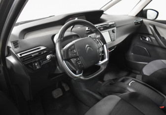 Подержанный автомобиль Citroen C4 Picasso 2014 года (9 фото)