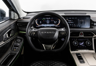 Подержанный автомобиль Exeed TXL 2022 года (14 фото)