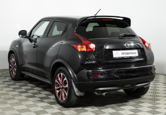 Подержанный автомобиль Nissan Juke 2014 года (7 фото)