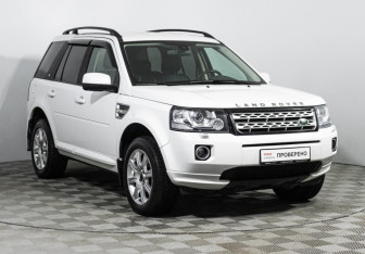Подержанный автомобиль Land Rover Freelander 2014 года (3 фото)