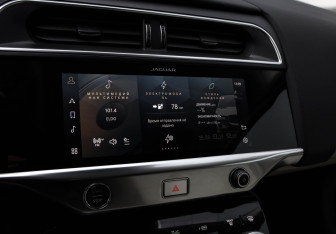 Подержанный автомобиль Jaguar I-Pace 2021 года (23 фото)