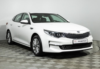 Подержанный автомобиль Kia Optima Sedan 2018 года (3 фото)