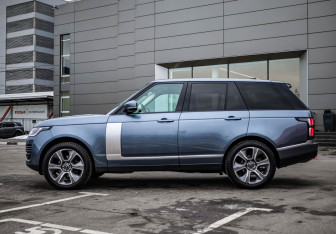 Подержанный автомобиль Land Rover Range Rover 2019 года (10 фото)