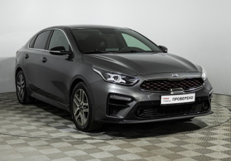Подержанный автомобиль Kia Cerato Sedan 2020 года (3 фото)