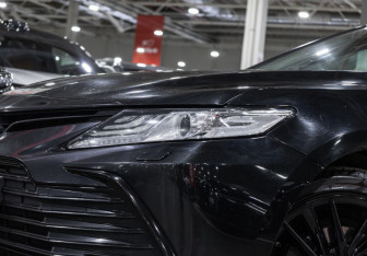 Подержанный автомобиль Toyota Camry Sedan 2021 года (2 фото)