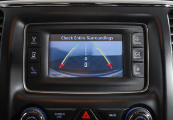 Подержанный автомобиль Jeep Grand Cherokee 2013 года (17 фото)