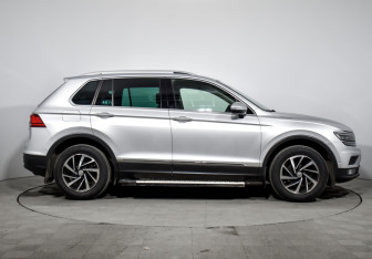Подержанный автомобиль Volkswagen Tiguan 2018 года (4 фото)
