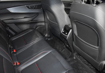 Подержанный автомобиль Chery Tiggo 7 Pro 2023 года (16 фото)