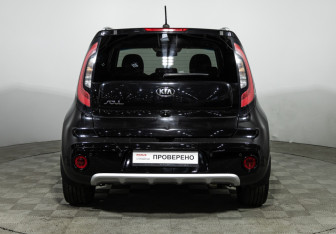 Подержанный автомобиль Kia Soul 2017 года (6 фото)