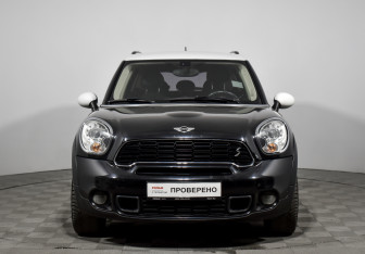 Подержанный автомобиль MINI Countryman 2014 года (3 фото)