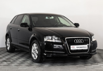 Подержанный автомобиль Audi A3 Hatchback 2012 года (3 фото)