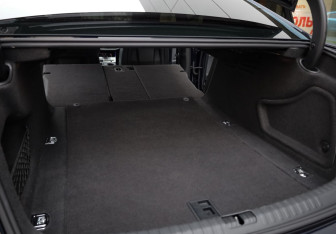 Подержанный автомобиль Audi A6 Sedan 2018 года (34 фото)