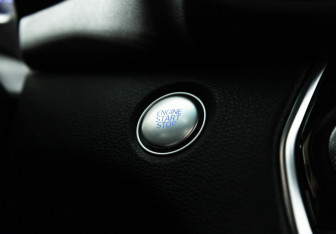 Подержанный автомобиль Hyundai Santa Fe 2020 года (20 фото)