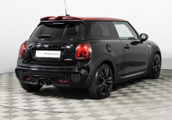 Подержанный автомобиль MINI Hatch 2020 года (5 фото)