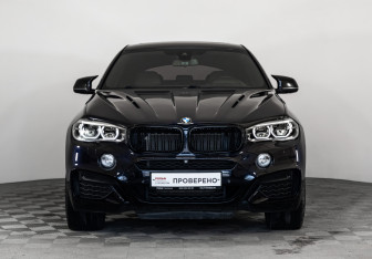Подержанный автомобиль BMW X6 2015 года (3 фото)
