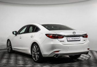 Подержанный автомобиль Mazda 6 Sedan 2019 года (7 фото)
