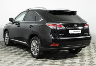 Подержанный автомобиль Lexus RX 2014 года (7 фото)