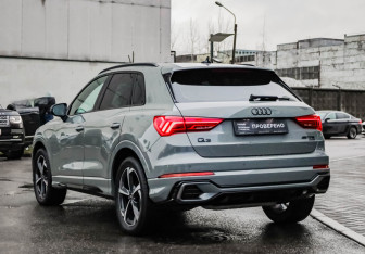 Подержанный автомобиль Audi Q3 2024 года (9 фото)
