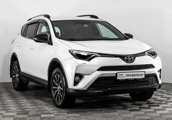 Подержанный автомобиль Toyota RAV4 2019 года (3 фото)