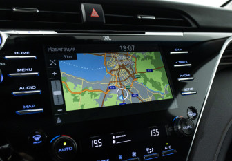 Подержанный автомобиль Toyota Camry Sedan 2018 года (16 фото)