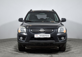 Подержанный автомобиль Kia Sportage 2009 года (2 фото)