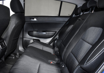 Подержанный автомобиль Kia Sportage 2019 года (12 фото)