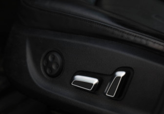 Подержанный автомобиль Audi A6 Sedan 2016 года (26 фото)