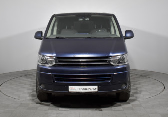 Подержанный автомобиль Volkswagen Caravelle 2011 года (2 фото)