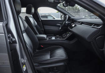 Подержанный автомобиль Land Rover Range Rover Velar 2019 года (32 фото)