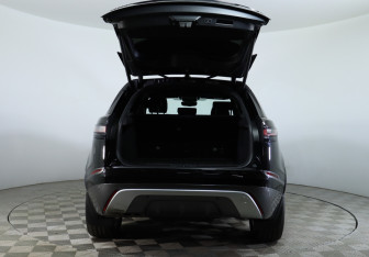 Подержанный автомобиль Land Rover Range Rover Velar 2018 года (7 фото)