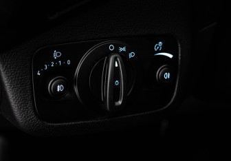 Подержанный автомобиль Ford Kuga 2017 года (15 фото)