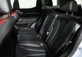 Подержанный автомобиль Haval H3 2024 года (10 фото)