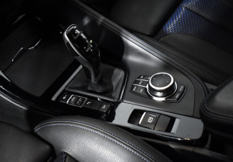 Подержанный автомобиль BMW X2 2019 года (12 фото)