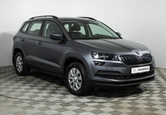 Подержанный автомобиль Skoda Karoq 2020 года (3 фото)