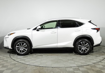 Подержанный автомобиль Lexus NX 2016 года (8 фото)
