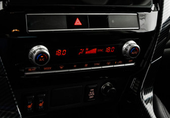 Подержанный автомобиль Mitsubishi Pajero Sport 2020 года (16 фото)