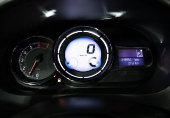 Подержанный автомобиль Renault Megane Hatchback 2014 года (12 фото)