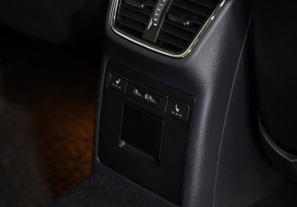Подержанный автомобиль Skoda Octavia Liftback 2019 года (18 фото)