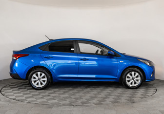 Подержанный автомобиль Hyundai Solaris Sedan 2020 года (4 фото)