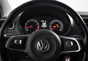 Подержанный автомобиль Volkswagen Polo Sedan 2020 года (16 фото)
