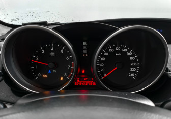 Подержанный автомобиль Mazda 3 Sedan 2011 года (19 фото)
