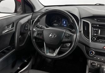 Подержанный автомобиль Hyundai Creta 2018 года (14 фото)